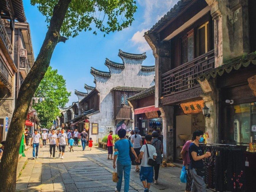 悬崖跳水运动