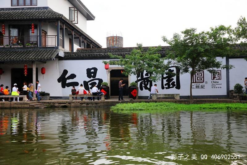 过年了，大家买年货去哪?辽展大集是你英明的选择，会让你挑花眼